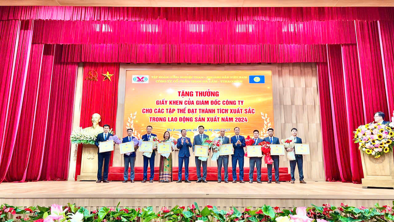 THAN HÀ LẦM VỀ ĐÍCH !