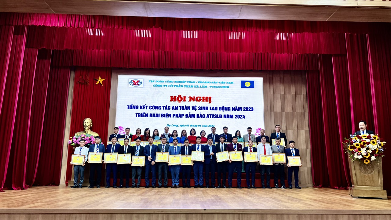 Tổng kết công tác An toàn vệ sinh lao động năm 2023. Triển khai biện pháp đảm bảo ATVSLĐ năm 2024
