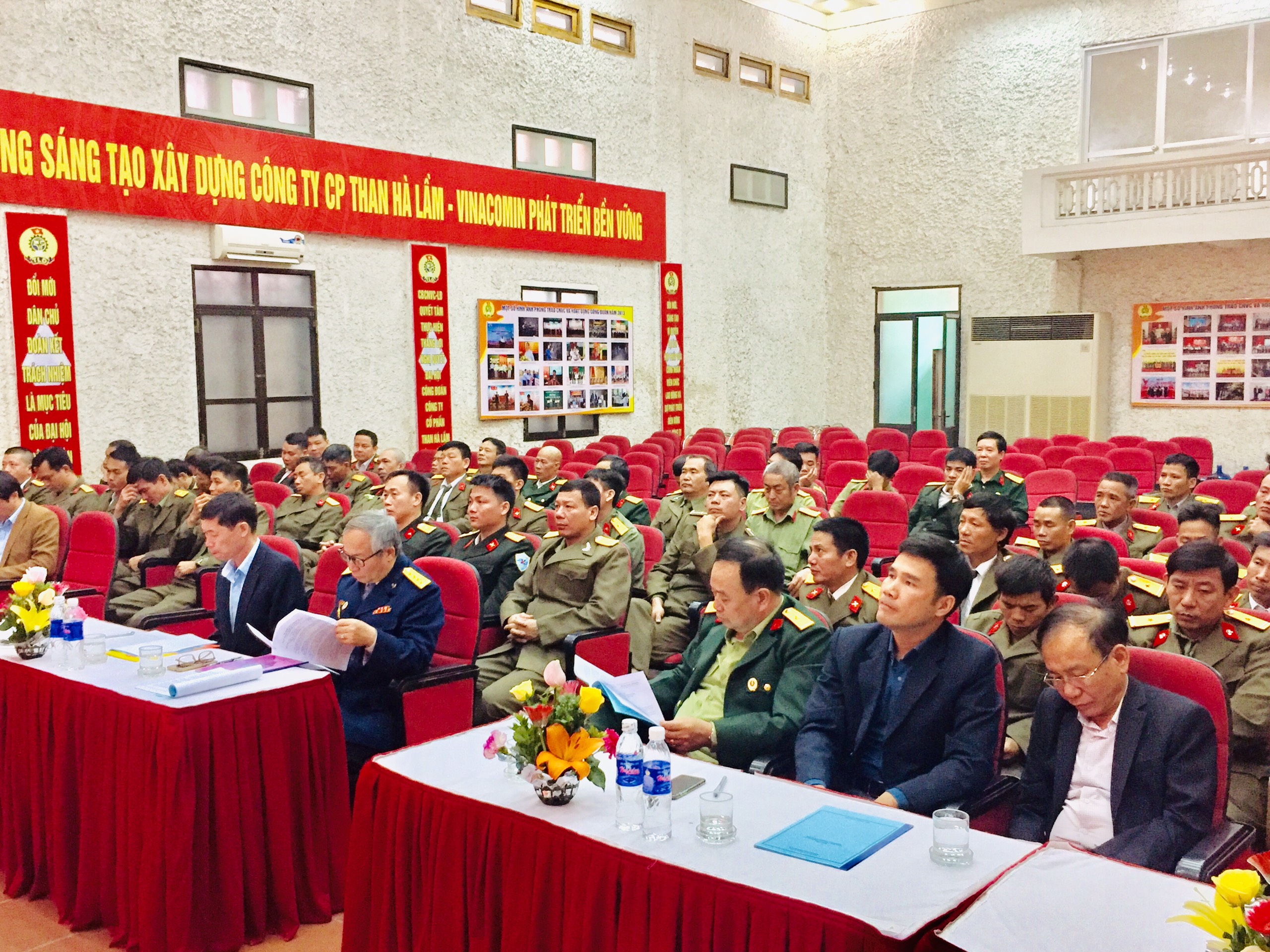 THAN HÀ LẦM: TỔNG KẾT CÔNG TÁC HỘI CCB NĂM 2019, TRIỂN KHAI NHIỆM VỤ NĂM 2020.