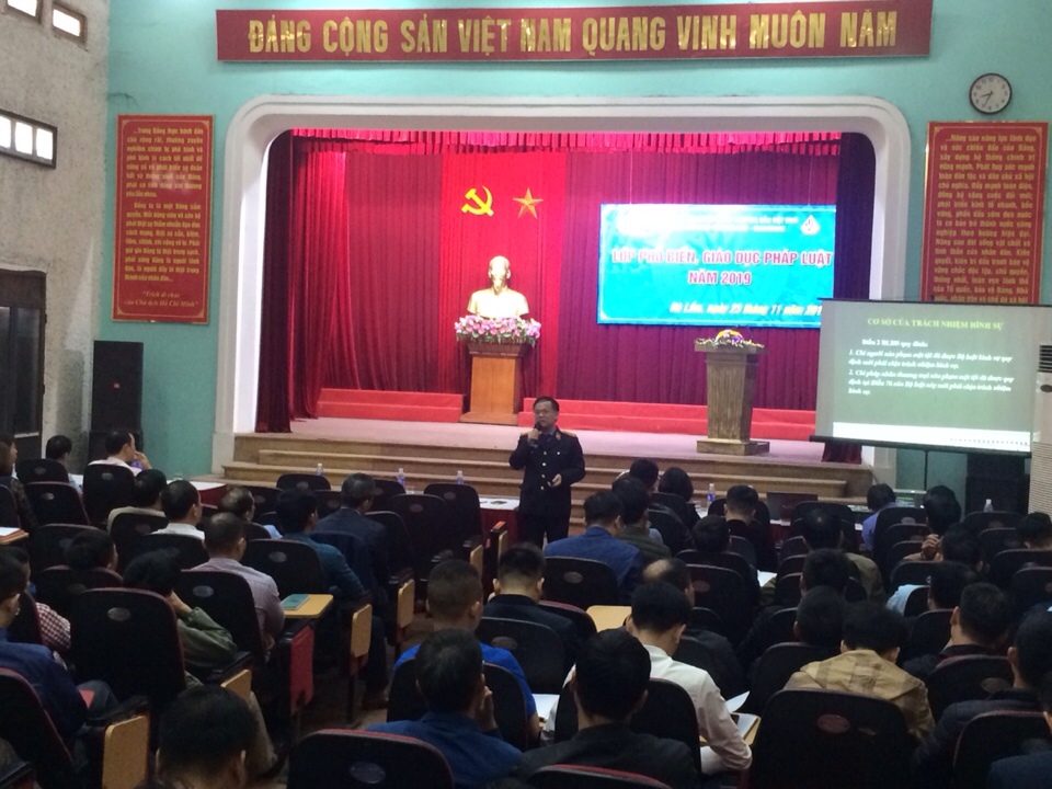 THAN HÀ LẦM: TỔ CHỨC HỘI NGHỊ TUYÊN TRUYỀN PHỔ BIẾN GIÁO DỤC PHÁP LUẬT NĂM 2019