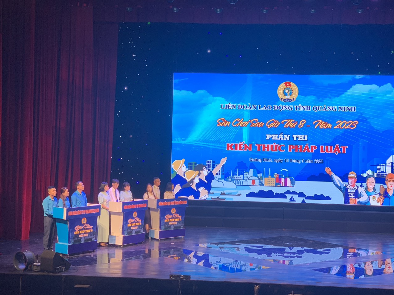 Than Hà Lầm tham dự sân chơi "Sau giờ thứ 8" do Liên đoàn lao động tỉnh Quảng Ninh tổ chức